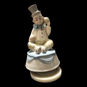 Beautiful vintage Clown music box